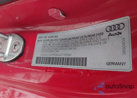 2010 Audi S5 4.2 Premium Plus z USA, uszkodzony, nr VIN WAUVVAFR3AA019590